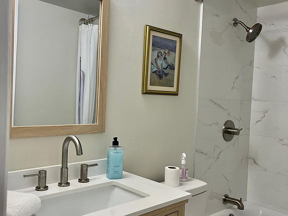 4th image of 100 Waverly Way APT 309
