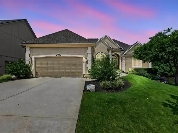 12510 Long St, Overland Park, KS 66213