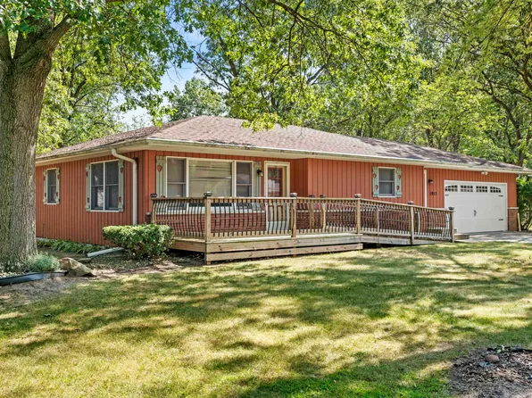 1917 Ironwood St SW, Demotte, IN 46310