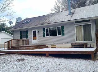 W9162 Town Corner Lake Rd, Pembine, WI 54156