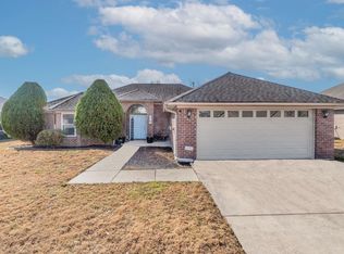 15 Weatherton Dr, Vilonia, AR 72173