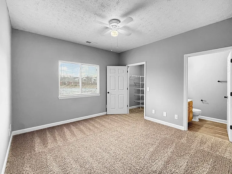 Cross Lake Apartments — Photo 163