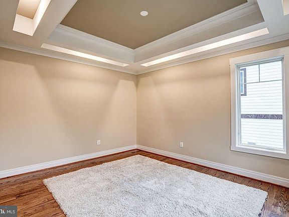 5th image of 1605 Wrightson Dr