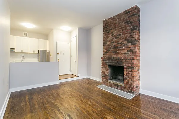 Rented by MNS | media 38