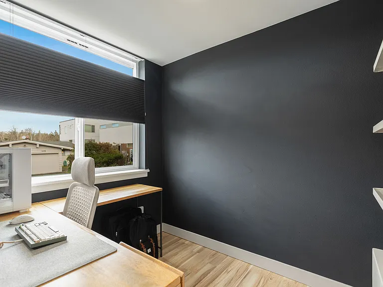 5030 Sand Point Pl NE — Photo 30