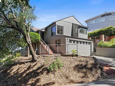 6043 Colton Blvd, Oakland, CA, 94611