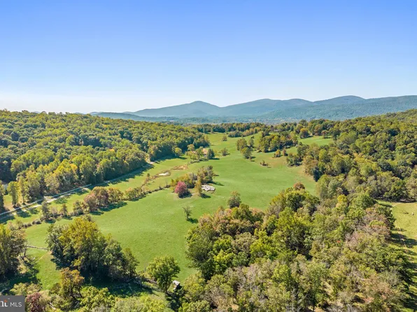 Fiery Run Rd, Linden, VA 22642
