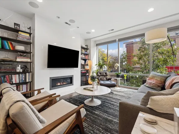 1866 N Damen Ave APT 2, Chicago, IL 60647