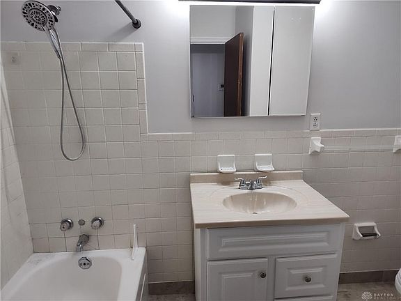 5th image of 2066 Alabama Dr