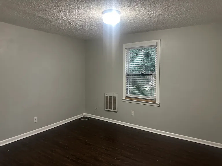 3909 Cypress Ave SW — Photo 17
