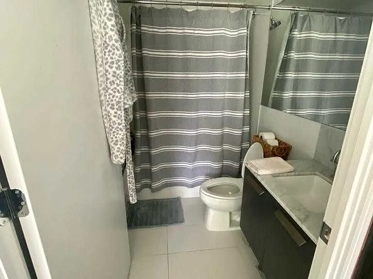 42 Charles St E #702 — Photo 7