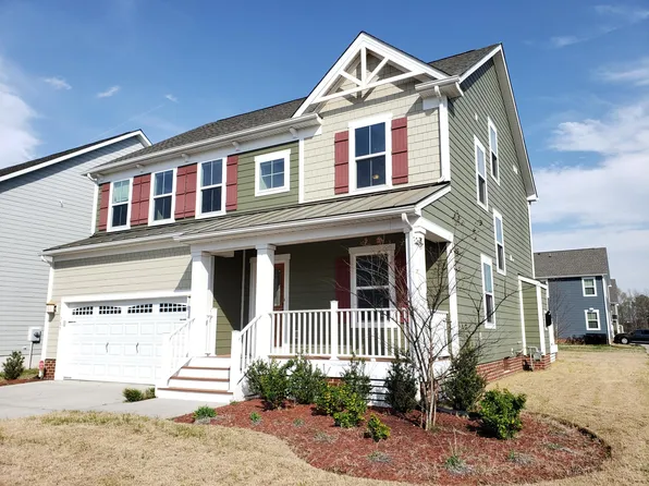 709 Canoe St, Chesapeake, VA 23323