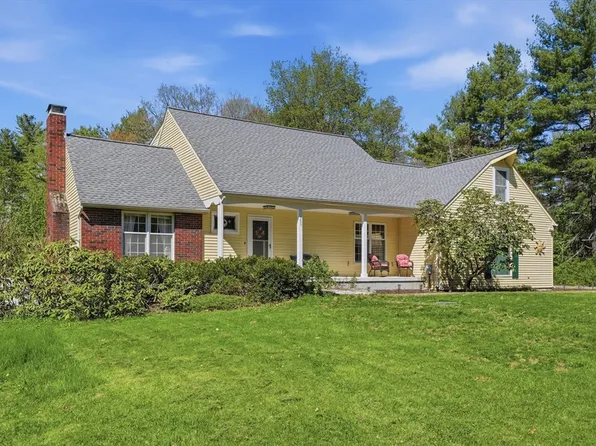 353 Marshall St, Paxton, MA 01612
