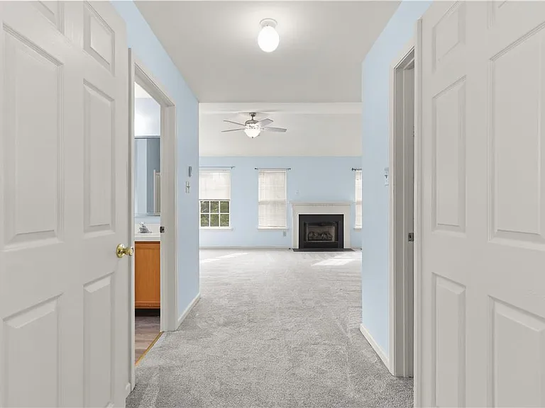 8100 Cross Creek Cir — Photo 22