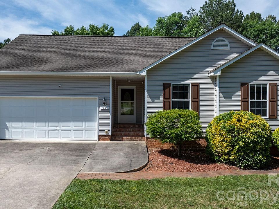 1st image of 4967 Addison Ln