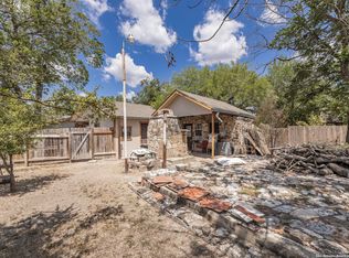 1995 Cross St, New Braunfels, TX 78130