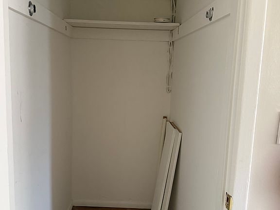 3rd image of 120 Main St #1C