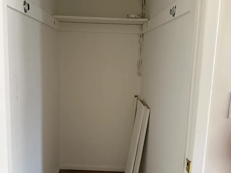 120 Main St #1C — Photo 3