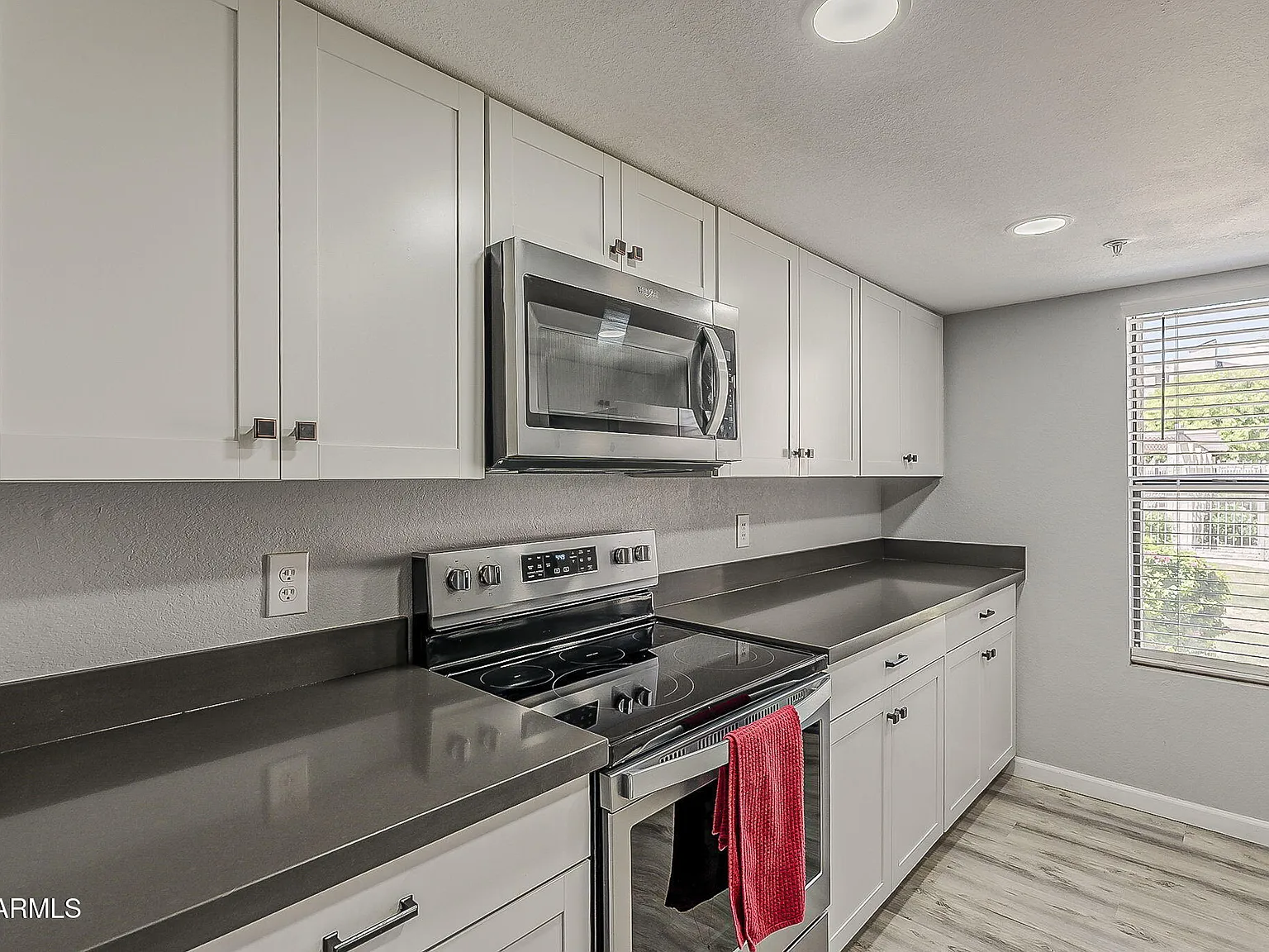 1 bed, 1.0 bath, 832 sqft, $1,595 — Photo 4