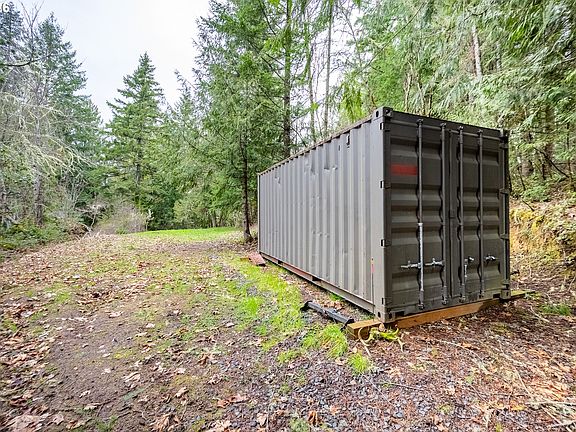 5th image of 83715 Peninsula Rd