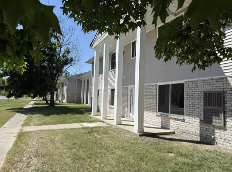 1 bed, $774 — Photo 1