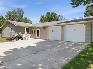 3201 Lotus St, Eau Claire, WI 54703