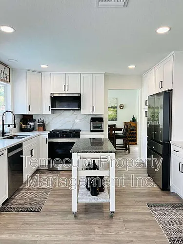 40536 New Town Dr Photo 1