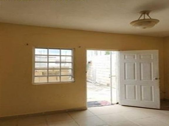Additional Living Room