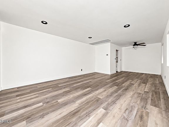 3rd image of 3322 E WILLETTA Street