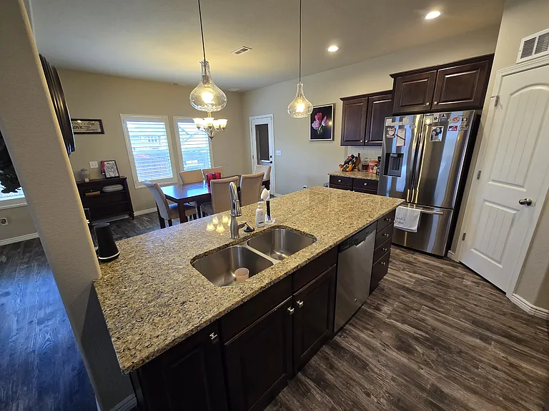 6935 New Meadow Dr — Photo 35