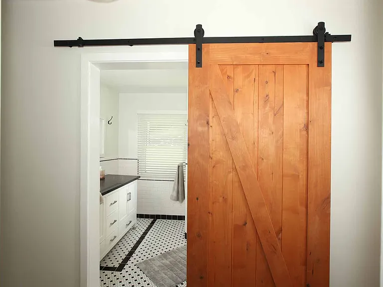 4339 Elmer Ave — Photo 11