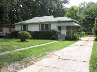 522 Baker Cir NW, Atlanta, GA