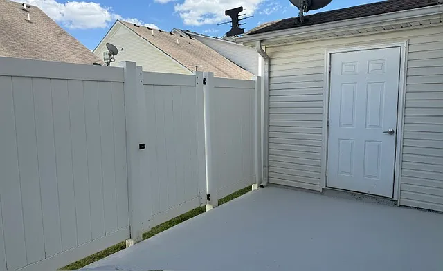1026 Wolves Den Pl — Photo 16
