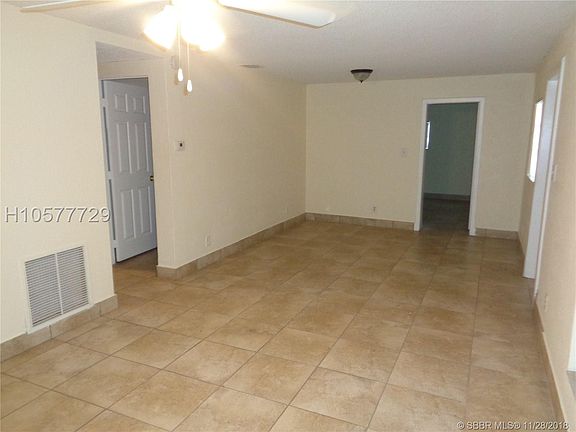 4th image of 2700 SW 14th Ave #1