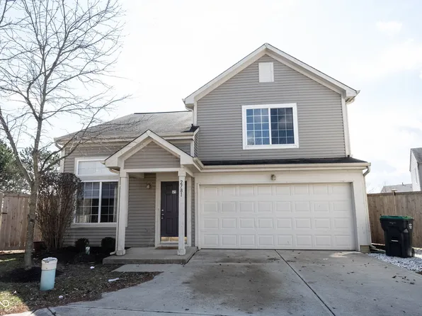 2781 Grand Fir Dr, Greenwood, IN 46143