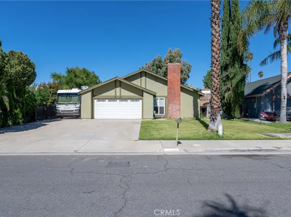 11177 Cameron Dr, Riverside, CA 92505