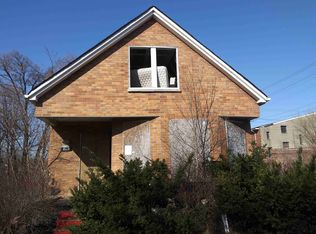 5751 28th St, Detroit, MI 48210