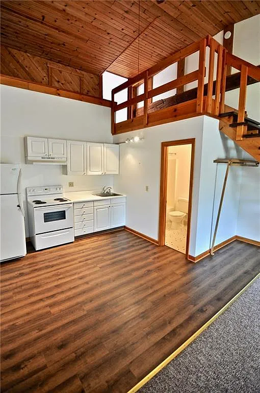 1 bed, 650 sqft, $975 — Photo 2