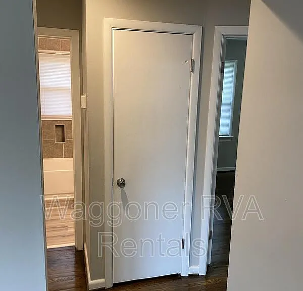 811 Irby Dr — Photo 9