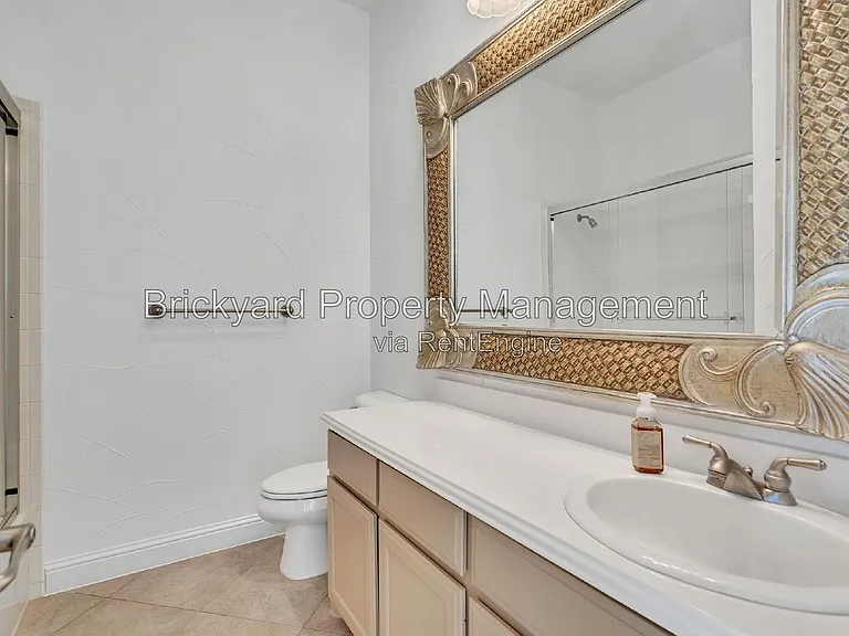 350 Pine Valley Dr — Photo 38