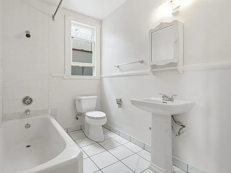 301 Jersey St #1 — Photo 11