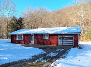 360 Flaugherty Run Rd, Coraopolis, PA 15108