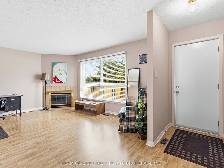 595 3rd St #41 — Photo 9