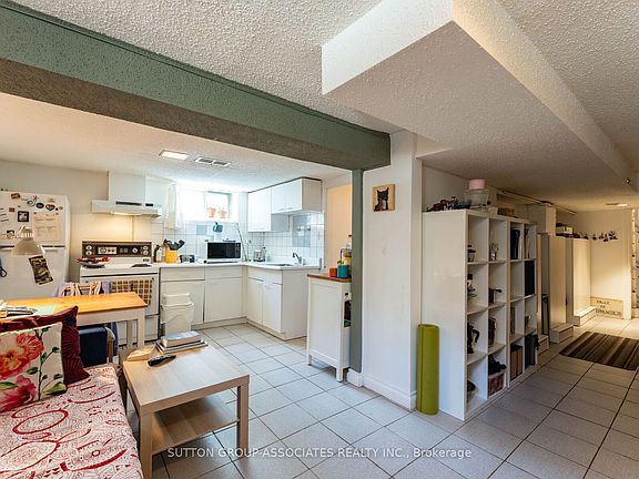 4th image of 57 Aziel St