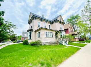 240 Lyon St NE APT 3, Grand Rapids, MI 49503