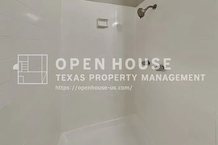3817 Kippers Ct — Photo 11