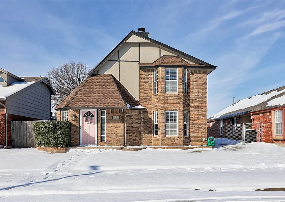 1st image of 2127 Briarcliff Dr