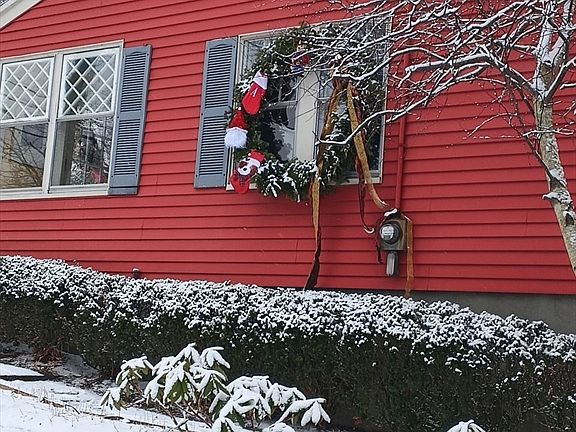 4th image of 207 Topsfield Rd