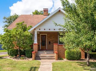 707 W Saint Louis St, Columbia, IL