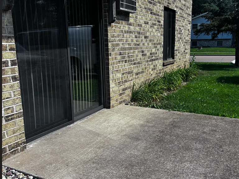 1601 Freedom Rd — Photo 15